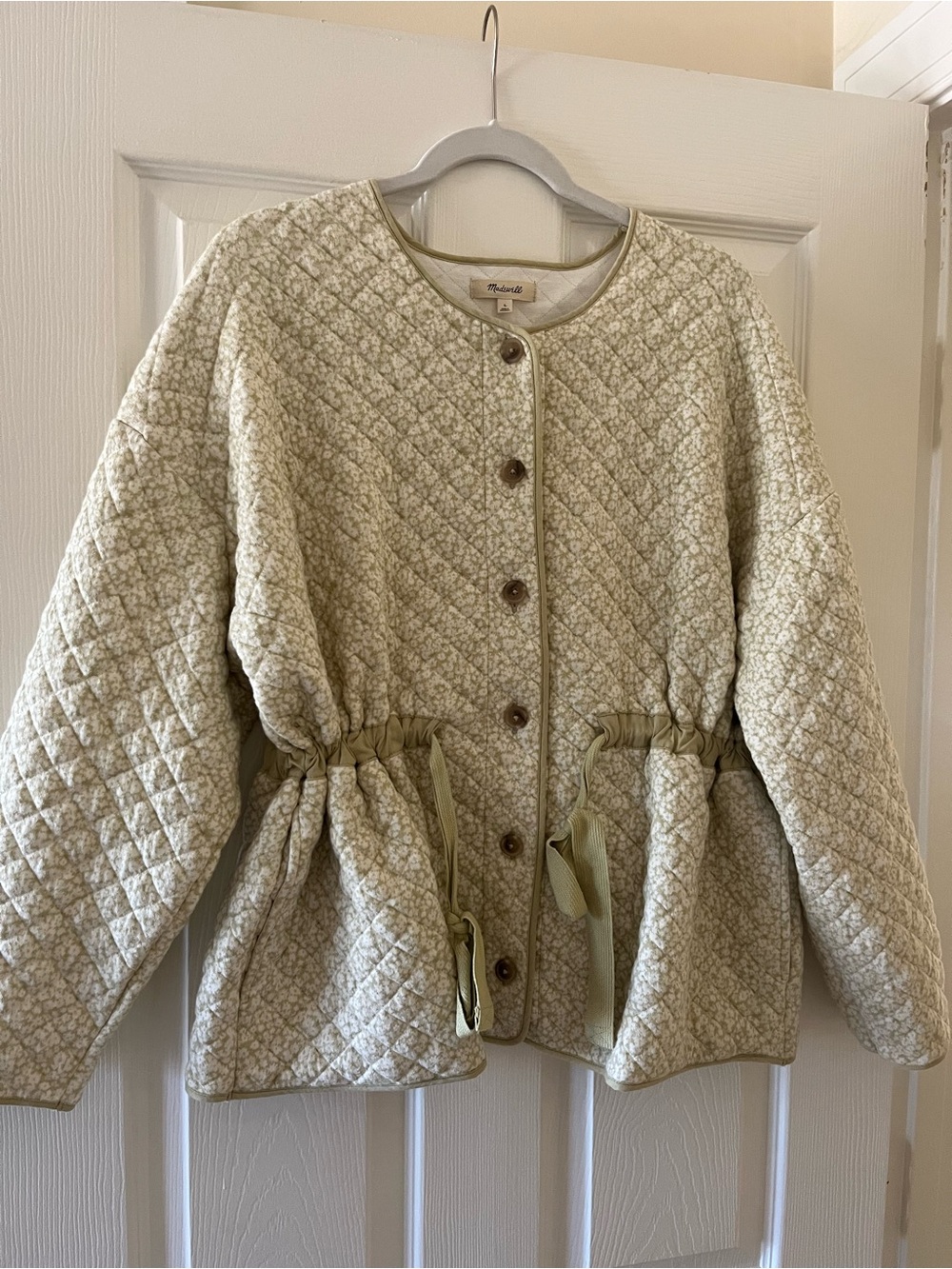 Women Jackets & Coats Subcategory Identification